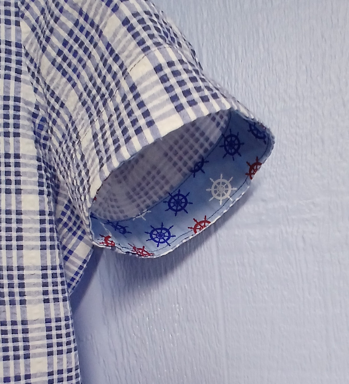 Men's Seersucker Sport Shirt, Short Sleeves, Contrast Collar, Blue & White