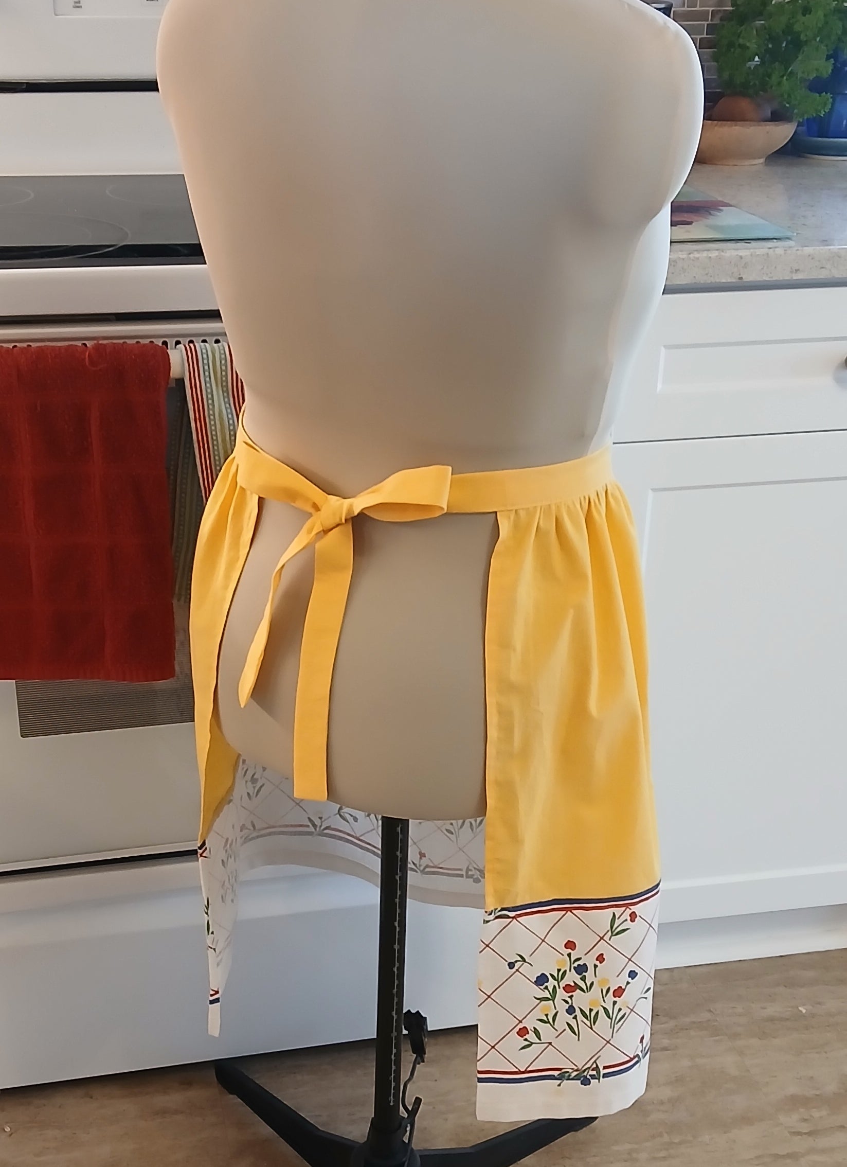 Kitchen Apron of Vintage Fabric, Yellow Half Apron