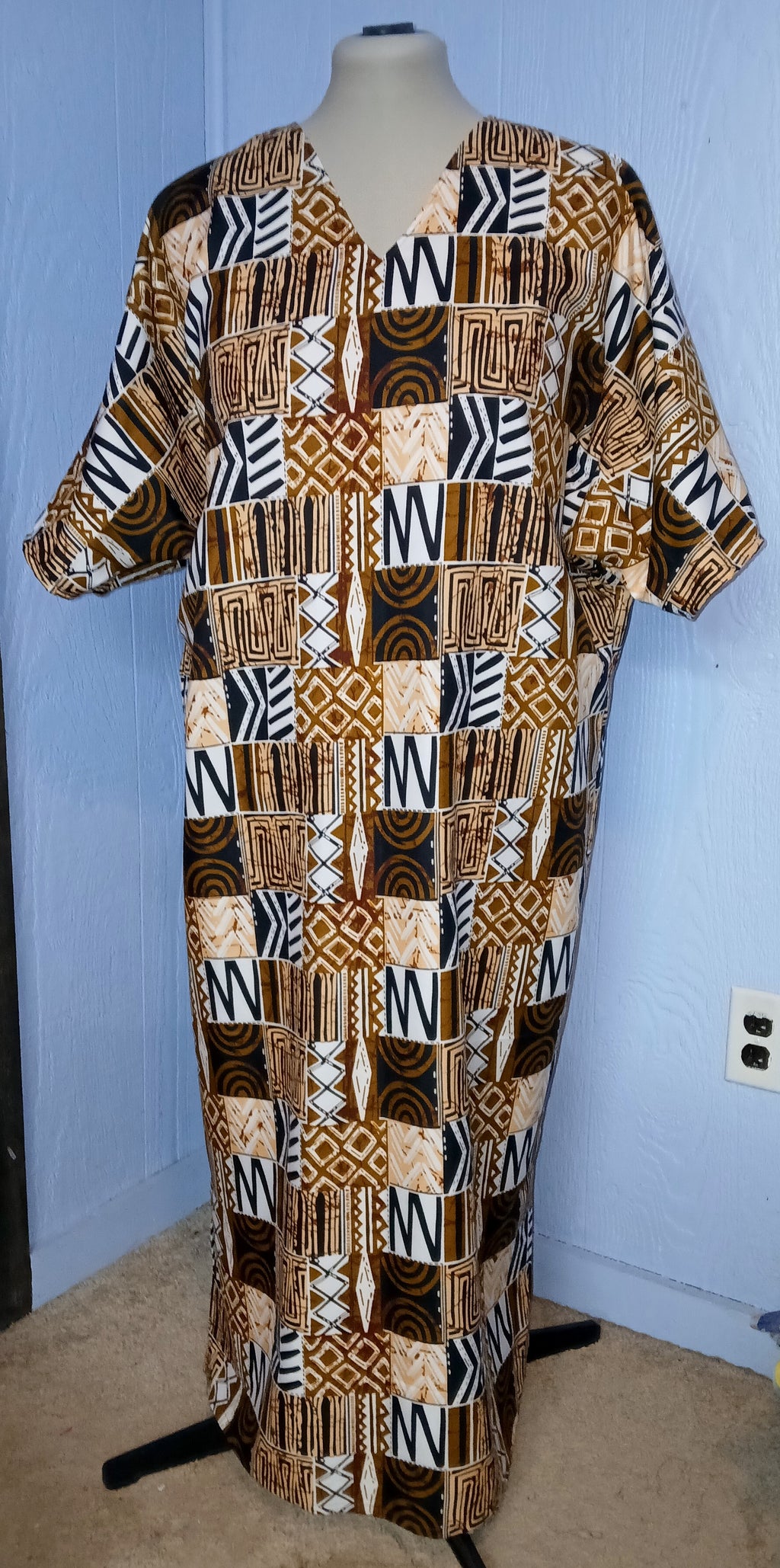 African Design Caftan, Brown Black Gold Wax Print