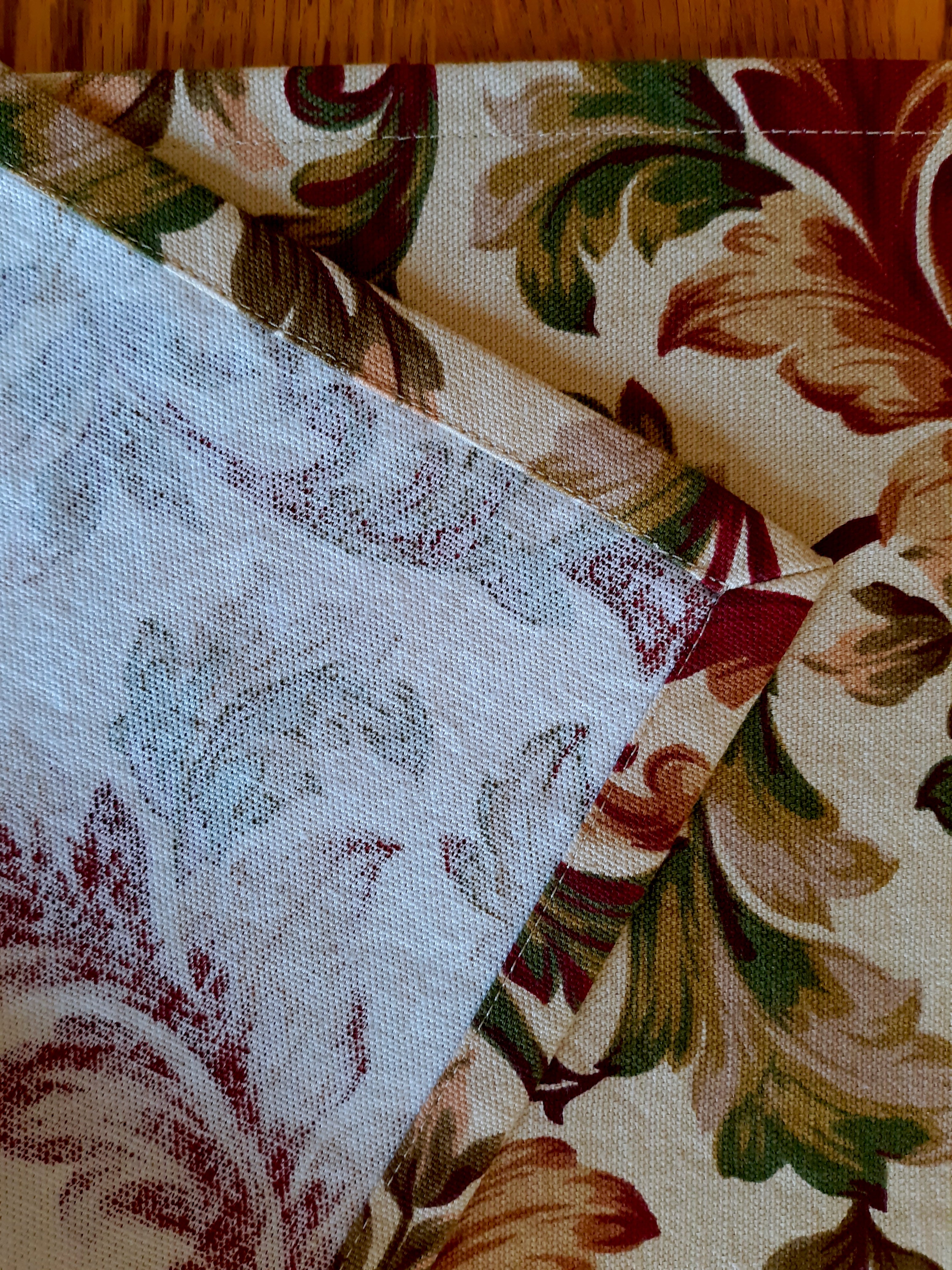 Florentine Design Table Runner, Terracotta Sage Green 100% Cotton