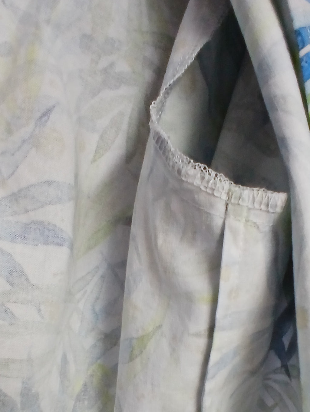 Men's Tropical Short Sleeve Shirt, 100% Cotton, Size M One-of-a-Kind