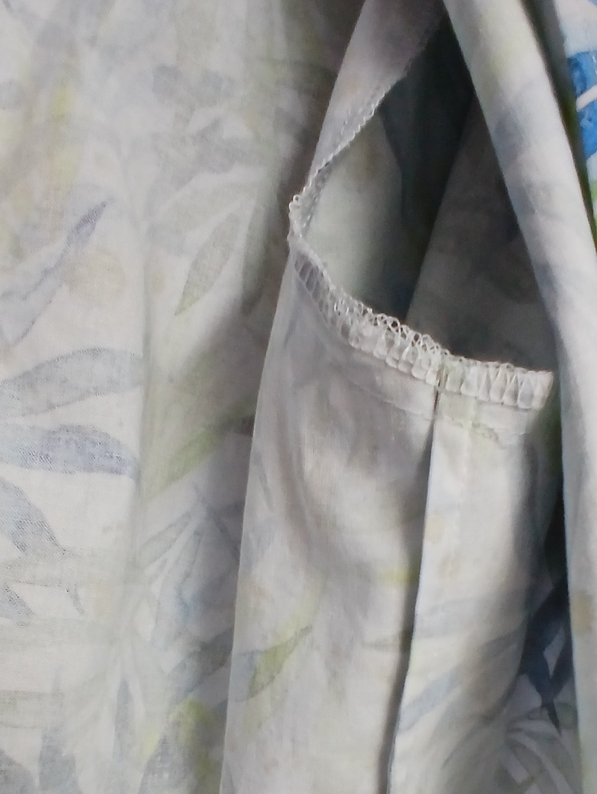 Men's Tropical Short Sleeve Shirt, 100% Cotton, Size M One-of-a-Kind