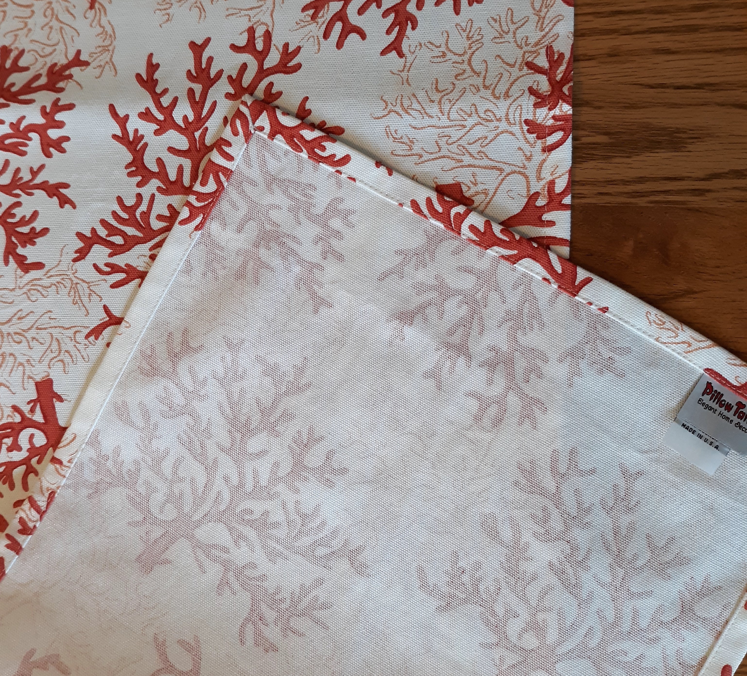 Coastal Table Runner, Red Coral, 100% Cotton