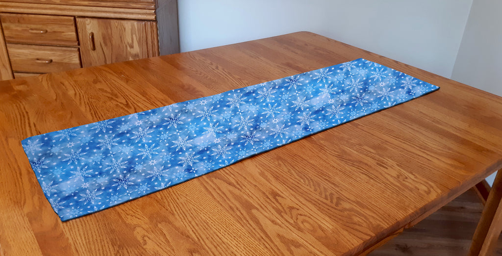 Patina Blue Table Runner, 100% Cotton, Winter Theme