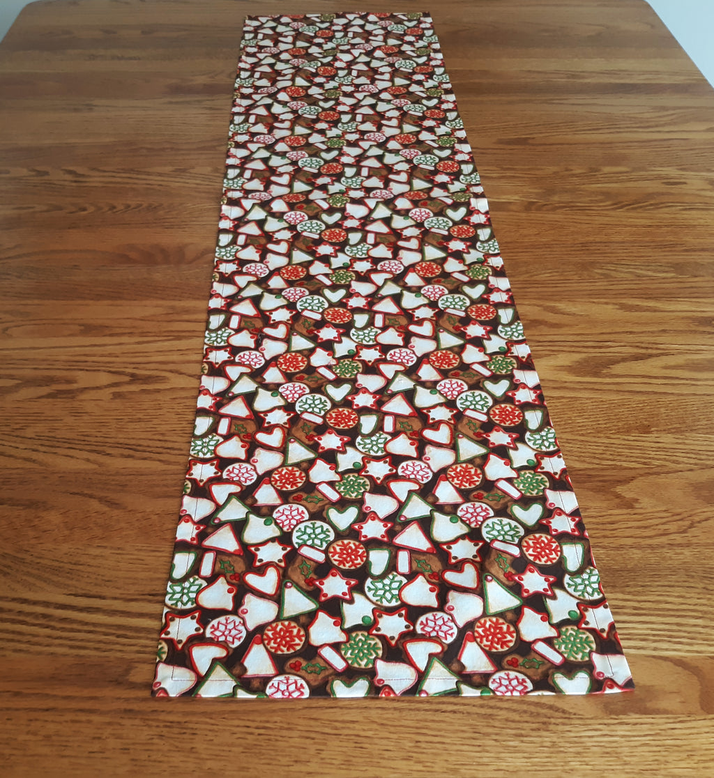 Holiday Table Runner, Fancy Cookies Print 100% Cotton